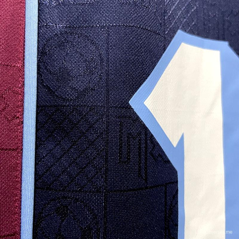 قميص فريق وست هام آيرون مايدن 2011 ريترو 2011
