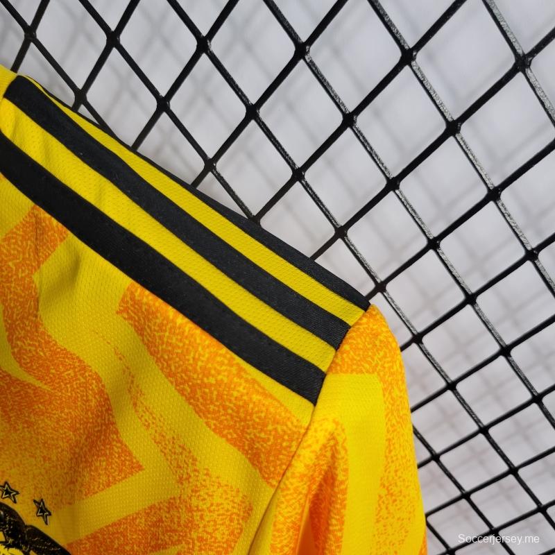 22/23 قميص بنفيكا لكرة القدم خارج الديار 22/23
