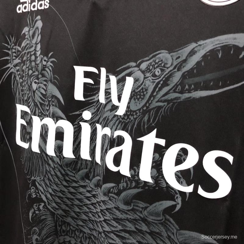 قميص كرة قدم ريترو 14/15 ريال مدريد الثالث دراجون أسود اللون أسود اللون
