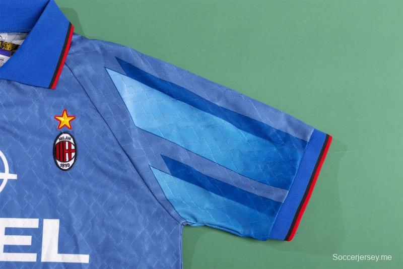 قميص كرة القدم RETRO 94/95 قميص كرة القدم الثاني لميلان ميلان خارج ملعبه
