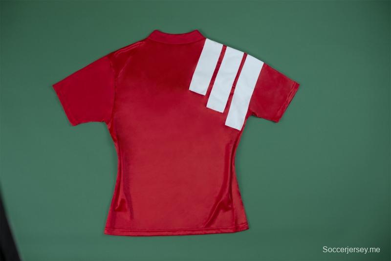 قميص كرة القدم الأساسي لليفربول 92/93 ريترو 92/93
