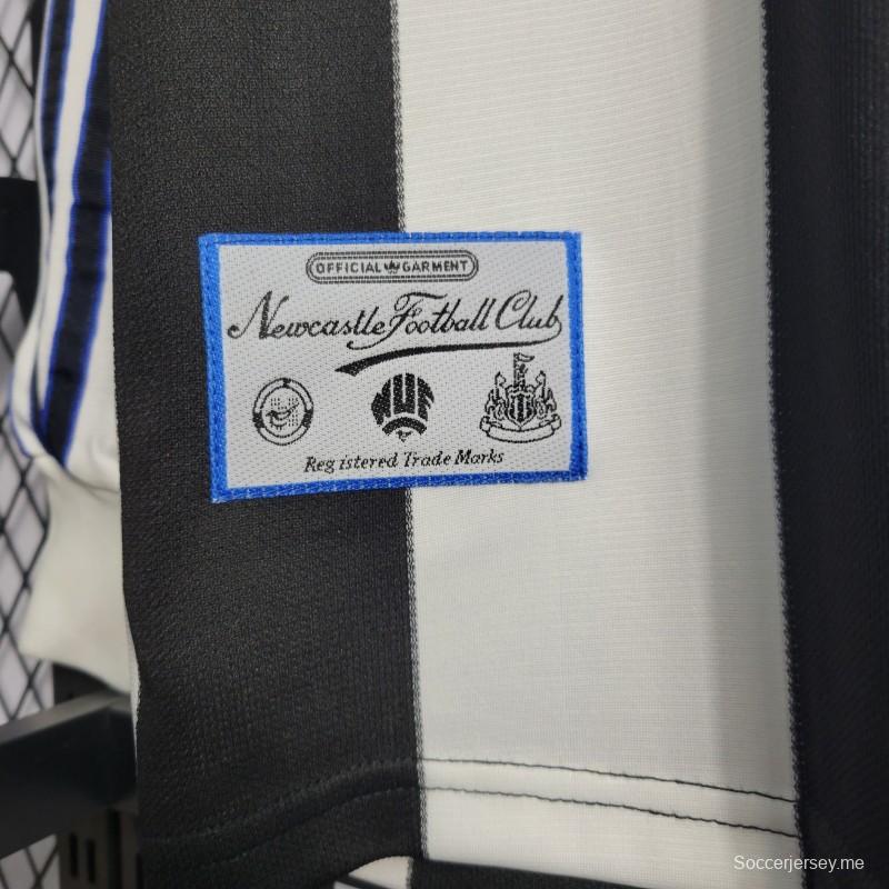 قميص ريترو 1995-1997 بأكمام طويلة من نيوكاسل
