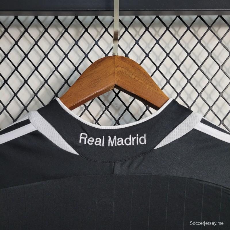 قميص ريترو 06-07 ريال مدريد الثالث بأكمام طويلة
