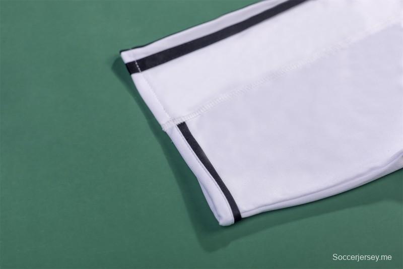 قميص ريترو 03/04 ريال مدريد القديم
