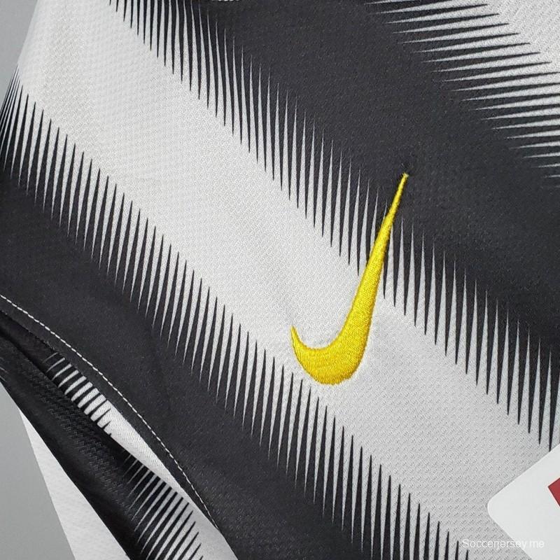 قميص يوفنتوس 10/11 ريترو 10/11 قميص يوفنتوس الرئيسي
