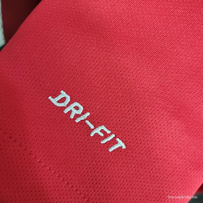 قميص رياضي عتيق بأكمام طويلة أكمام طويلة للبرتغال 2016
