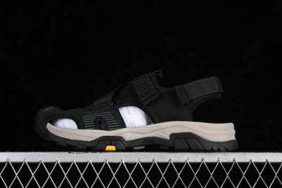 ECCO Offroad Series 2024 Summer Men's Casual Sandals with Soft Leather Upper and Mesh Panels - 63131501001