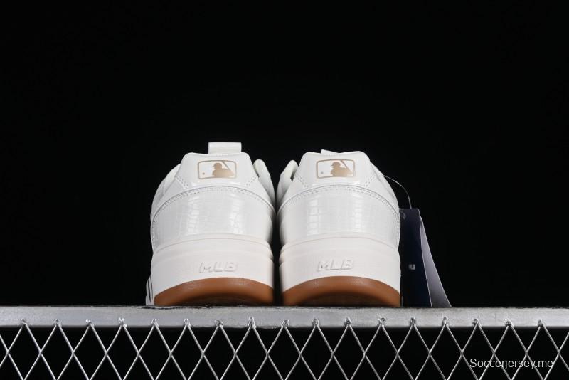 MLB Chunky Liner Metal Senior Series Lightweight Platform Casual Sneakers with 6cm Height Increase - 3ASXCLX4N50WHS