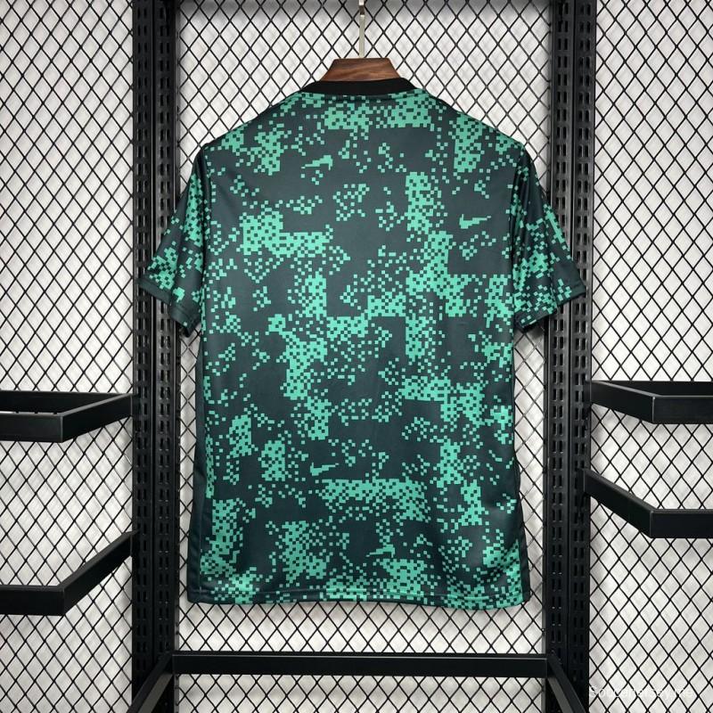 2024/25 قميص سبورتينج لشبونة سبورتنج سي بي قبل المباراة
