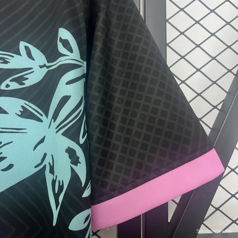 24/25 إنتر ميلان أسود مع قميص أسود مع قميص أفعى وردي اللون