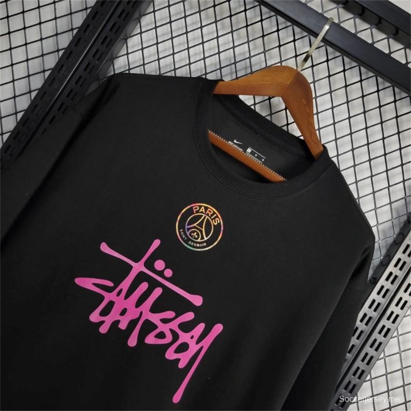 25/26 سويت شيرت باريس سان جيرمان STUSSY أسود اللون