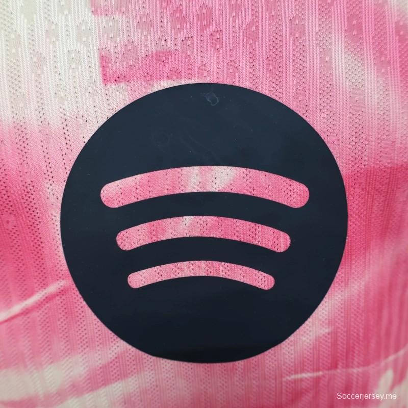 25/26 نسخة اللاعب 25/26 قميص الذكرى 125 لبرشلونة إصدار خاص وردي اللون الوردي