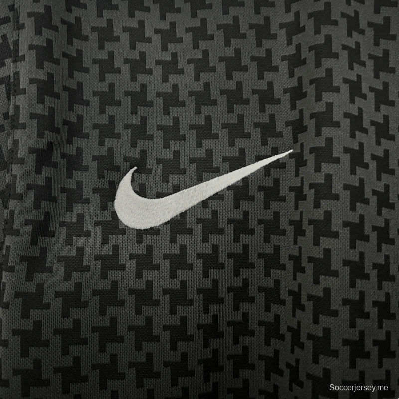 03/05 قميص مانشستر يونايتد القديم 03/05 قميص مانشستر يونايتد الخارجي