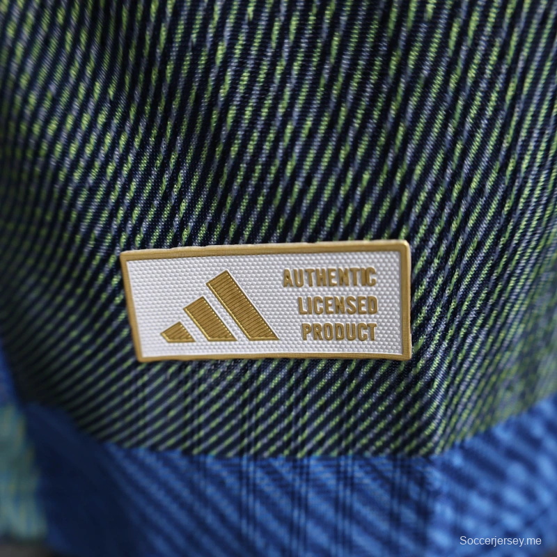 إصدار 25/26 لاعب 25/26 نسخة ريال مدريد الخاصة