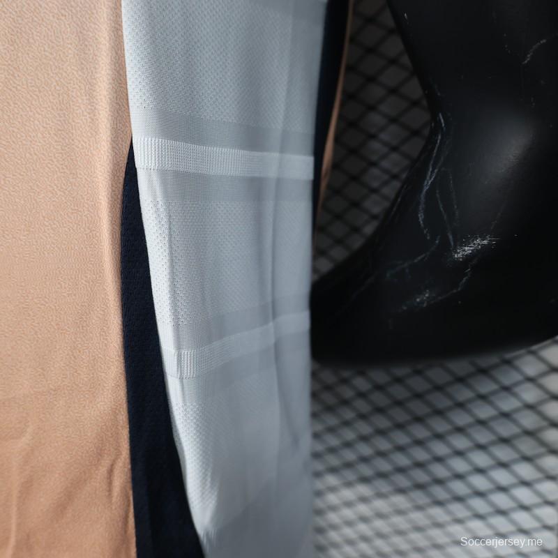 إصدار اللاعب 2025 قميص إسبانيا قبل المباراة أبيض بنقوش هندسية قبل المباراة 2025