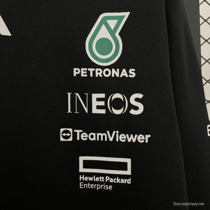 2025 هودي فورمولا 2025 فورمولا 2025 AMG أسود اللون أسود اللون