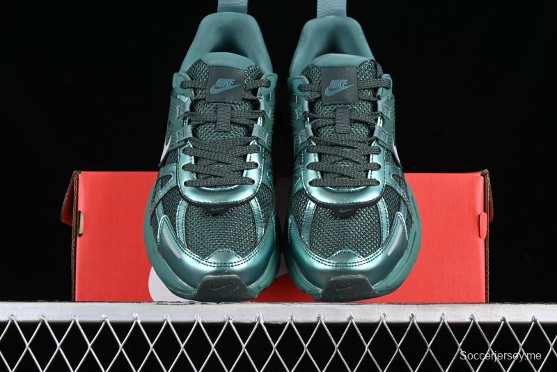 Nike V2K Runtekk 3XL Retro Low-Top Running Shoes with Shock Absorption and Anti-Slip Technology - HF5050-361