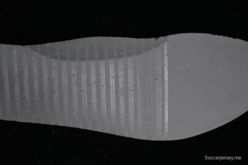 Nike Zoom Vomero 5 Retro Casual Running Shoes with EVA Midsole Cushion - FZ8361-100