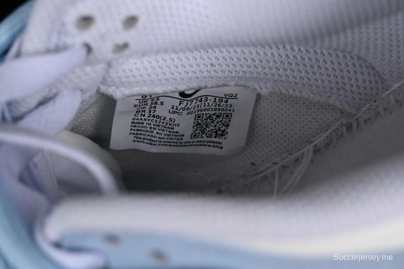 Nike Dunk Low SB Casual Sneakers in Light Blue with Sea Salt Lime Accents - FJ7743-194