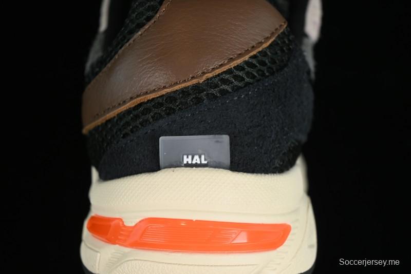 Asics Tiger GEL-1130 Low-Top Retro Running Shoes with GEL Cushioning and Durable Outsole - 1201A924-300