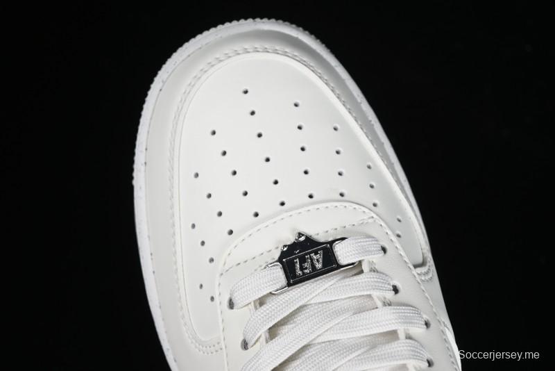 Nike Air Force 1 '07 Low Casual Sneakers with Full-Length Air Cushion - FN8540-100