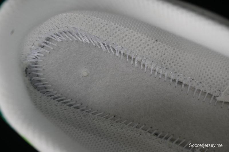 Nike Classic Cortez Leather Retro Running Shoes - DM4044-104