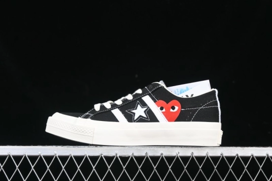 Converse x Play Comme Des Garcons One Star Academy Pro Low Top Casual Sneakers - A09870C
