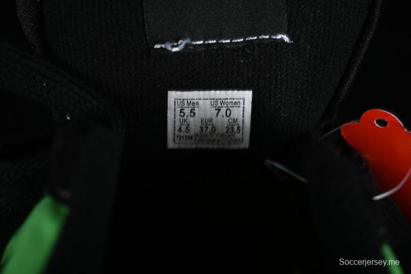 Vans Classics Knu Skool Retro Sneakers with Thickened Tongue and Enlarged Toe - VN0009QCSWE