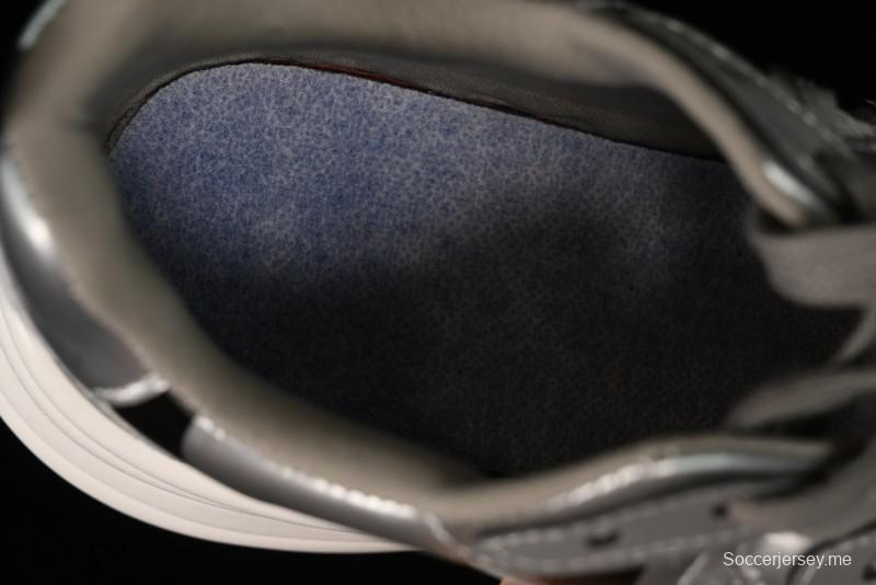 GG-CC Casual Running Shoes with Irregular Design - G23X4318B