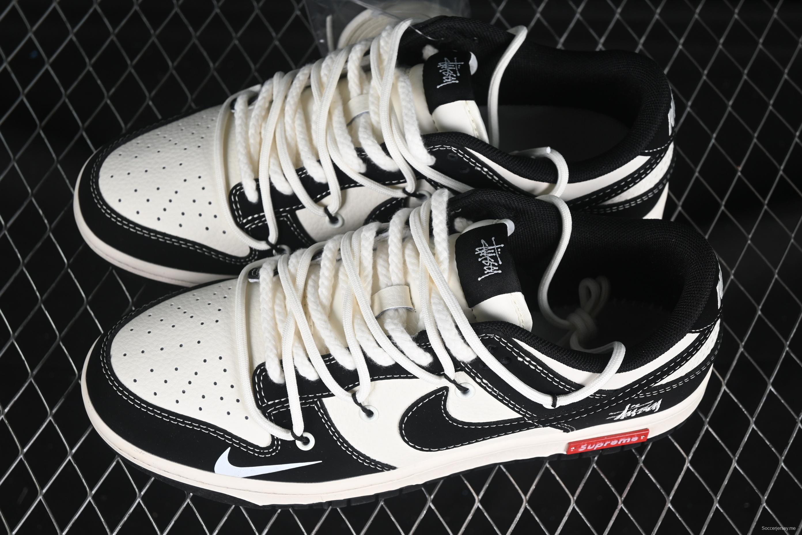 Nike x Supreme x Stüssy Dunk Low – Limited Edition Black & White Collaboration