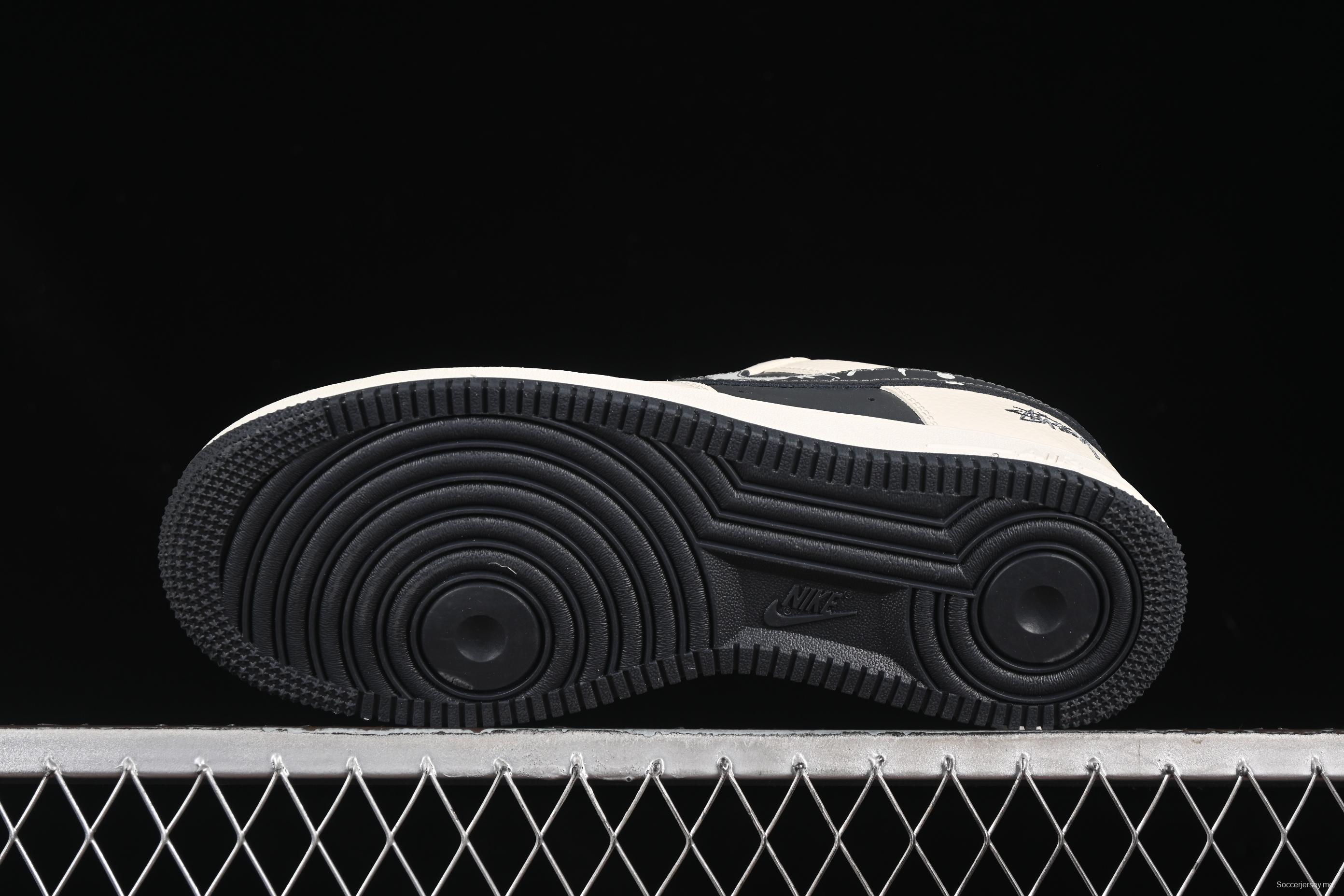 Nike Air Force 1 '07 Low Stussy Collaboration Beige Black Splatter Swoosh Casual Sneakers - DF0188-042