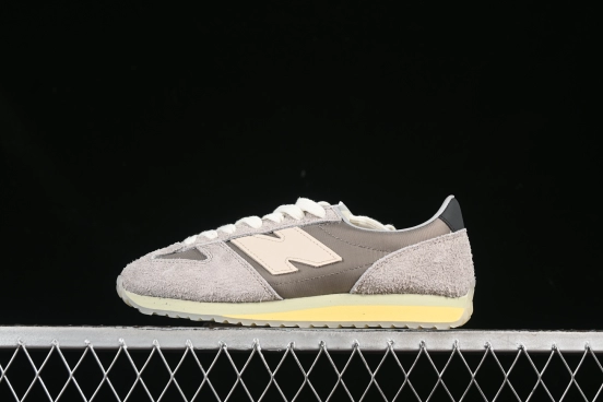 New Balance NB471 Series Fabric and Leather Casual Lifestyle Shoes - U471GR