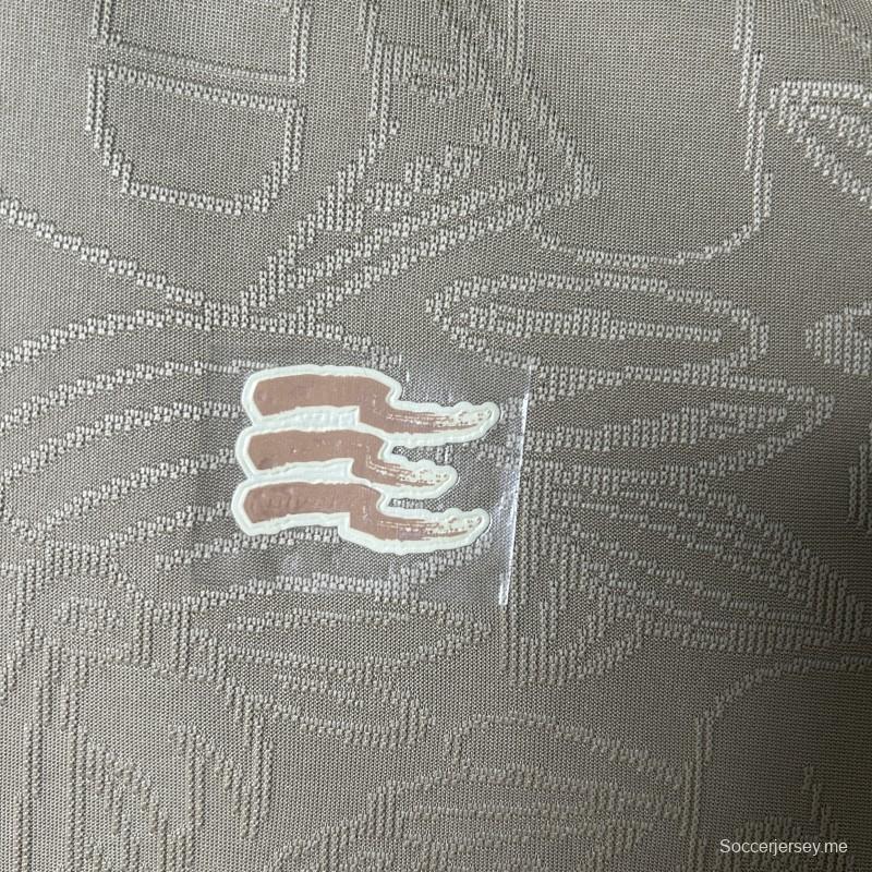 25/26 قميص باهيا بيج اللون البيج للنساء