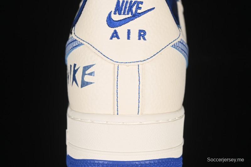 حذاء نايك اير فورس 1'07 المنخفض الكاجوال من نايك بتصميم وجه الشبح بخط أزرق - DF0188-053