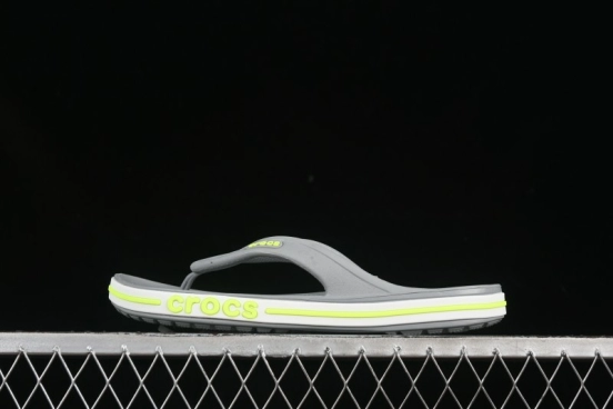 صندل كلاوج كلاوج كلاسيكي من كروكس من سلسلة باياباند كلاوج كلاوج كلاوج صيفي كلاسيكي للارتداء على الشاطئ في الأماكن الداخلية والخارجية قباقيب صديقة للماء - B.D4