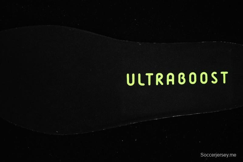 حذاء الجري أديداس ألترابوست 5 إكس مع توسيد معزز - JH9034