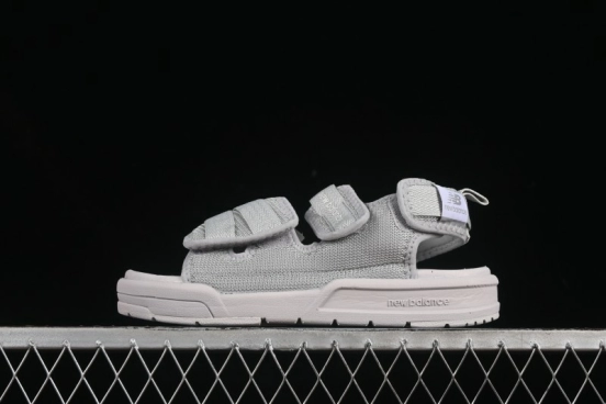 صندل ريترو صيفي من نيو بالانس SDL3206G