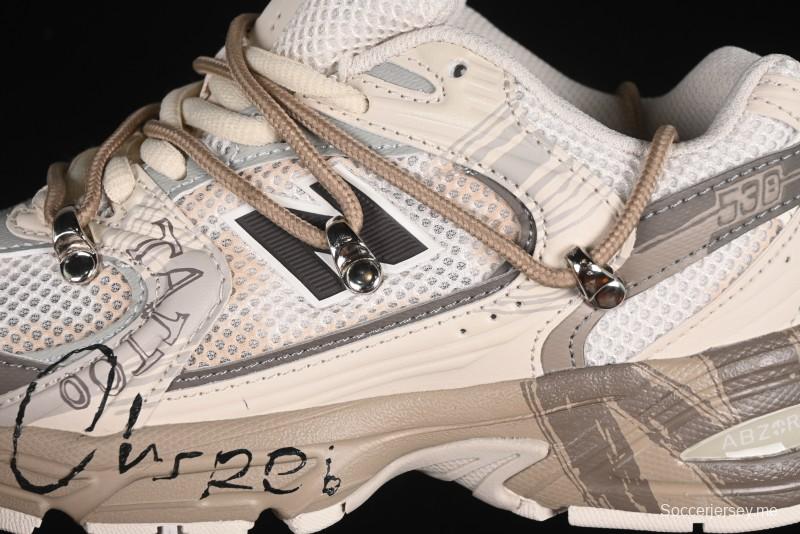 حذاء جري كاجوال ريترو كاجوال من سلسلة نيو بالانس 530 - MR530AA1