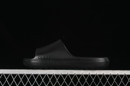 صندل زنسوري من أديداس - JP9579