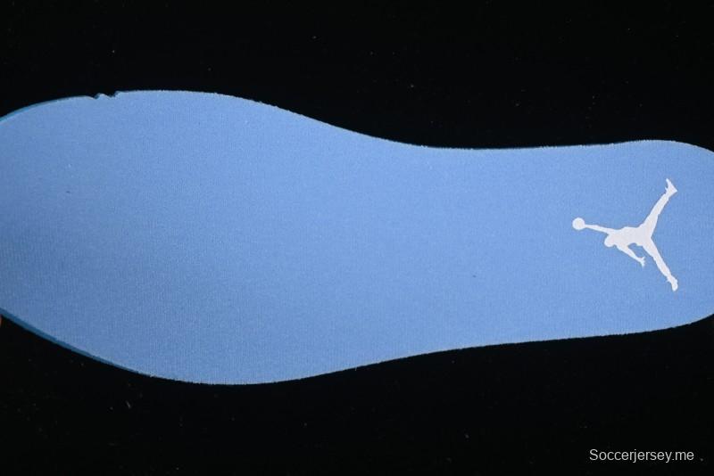 حذاء رياضي منخفض من نايك اير جوردان ليجاسي 312 بتصميم ثلاثي الأشرطة - FQ7827-104