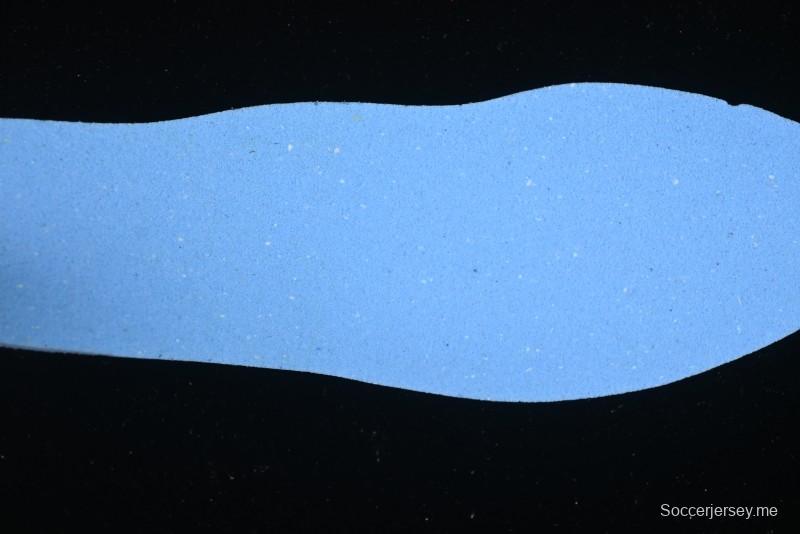 أديداس أوريجينالز جازيل من أديداس أوريجينالز حذاء رياضي منخفض مقاوم للانزلاق ومقاوم للاهتراء - JI2587