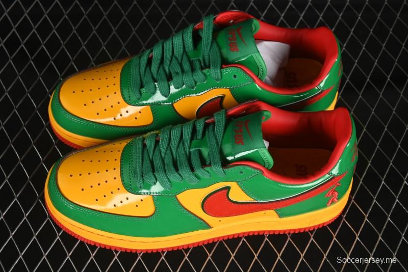 حذاء نايك اير فورس 1'07 المنخفض من نايك اير فورس 1'07 ليل ياكتي كاجوال مع تصميم متعدد الألوان من الجلد اللامع - IH4383-300