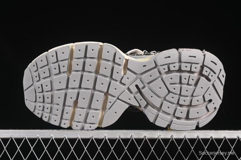 حذاء بالنسياغا الرياضي فانتوم سنيكرز 3XL من بالنسياغا بحزام شفاف للكعب - W3XPL9182