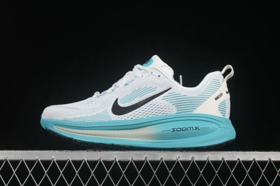 حذاء الجري اير زوم فوميرو 18 لونار ريترو من نايك مع وسادة زوم هوائية كاملة الطول - HM6803-103