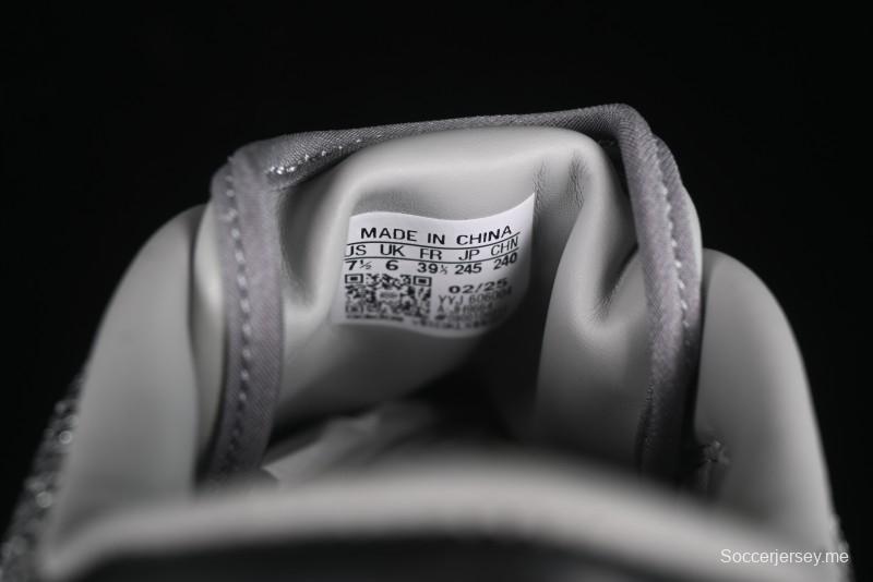 حذاء التدريب المنخفض JH9664 من أديداس أوريجينالز للتايكوندو JH9664 لارتداء مريح غير قابل للانزلاق