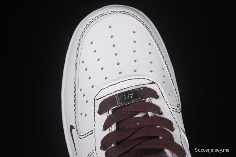 حذاء نايك اير فورس 1 '07 المنخفض من نايك جست كولابوريشن - CW2288-027