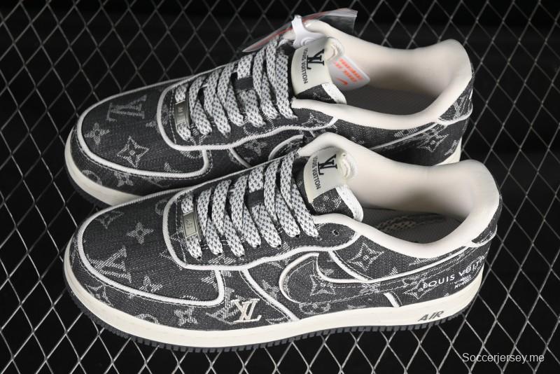 حذاء نايك اير فورس 1'07 منخفض LV Collaboration أسود كاجوال من الدنيم - SC9207-530