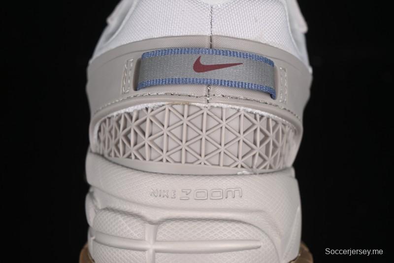 حذاء ماراثون الجري زوم فوميرو 5 ريترو ماراثون من نايك بنعل سميك وتوسيد - HV4294-009