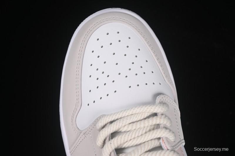 حذاء نايك اير جوردان 1 اير جوردان 1 لاو AJ1 كارفينج باللون الوردي - IB8859-101