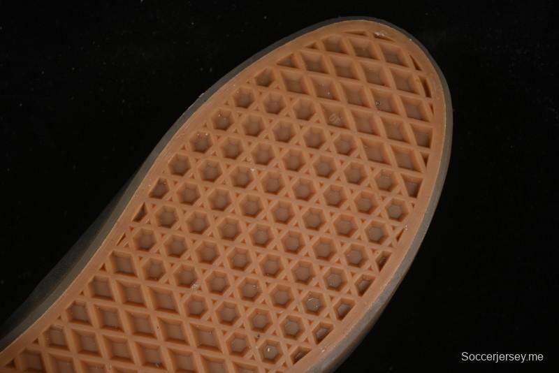 حذاء رياضي بريميوم أوثنتيك ريترو من فانس بنعل مطاطي شفاف - VN000CRCRQ6RJ